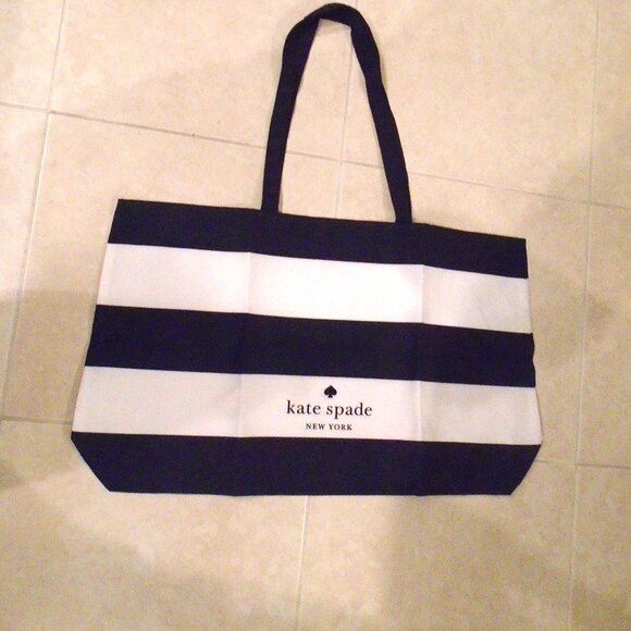 NWOT 💥 KATE SPADE BLACK AND WHITE OVERSIZED CANVAS TOTE BAG 💥 AWESOME! - Picture 2 of 4